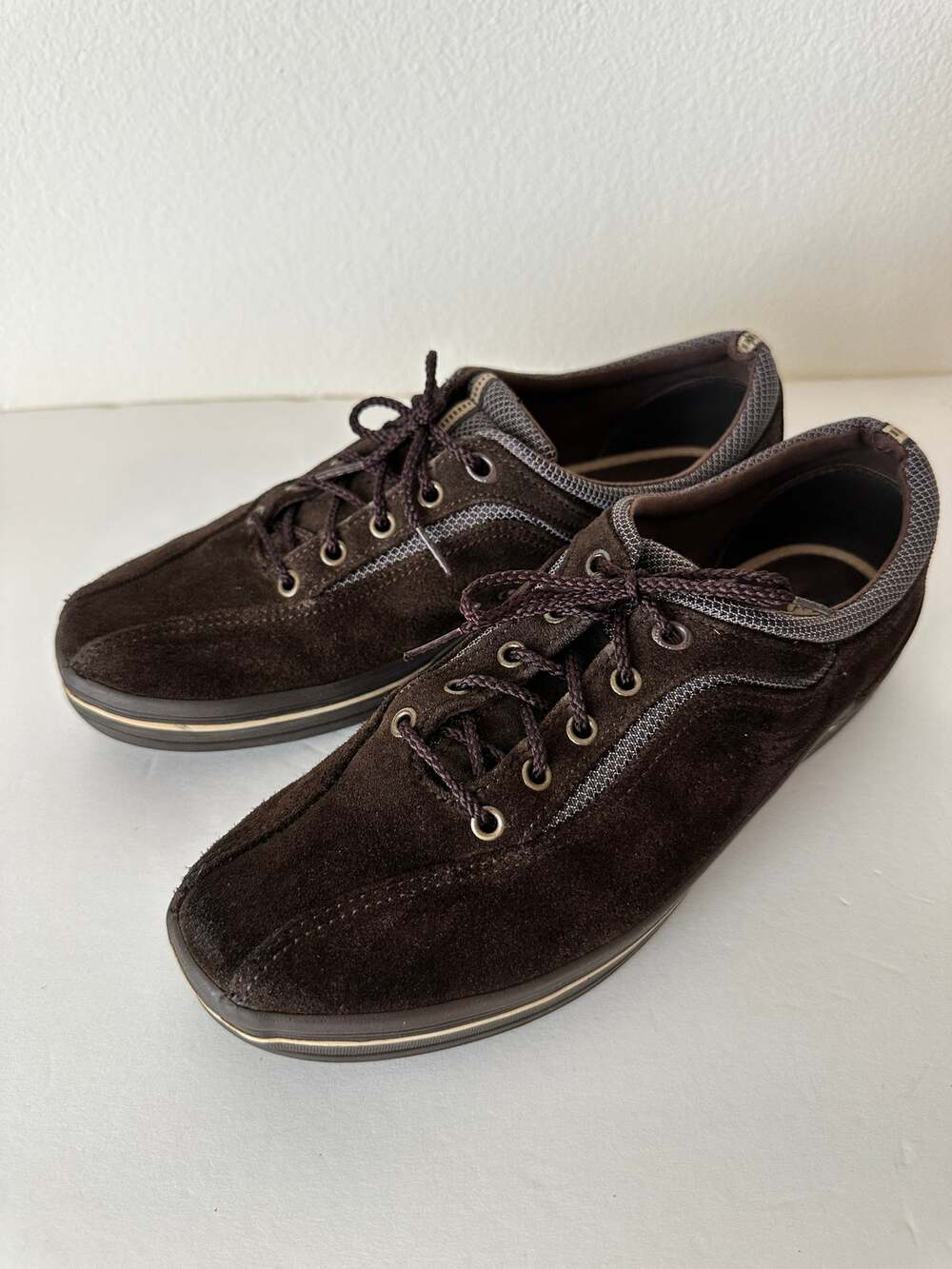 Keds Women's Brown Suede Lace-Up Sneakers - Size 10 US / 41 EUR - Casual Comfort